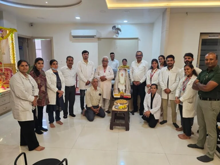 whatsapp image 2025 10 28 at 18.13.06 2 768x576